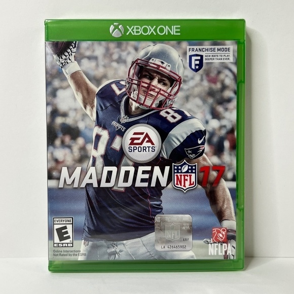 Madden 17 XBOX ONE‎ (Pre-owned) - Picture 1 of 2